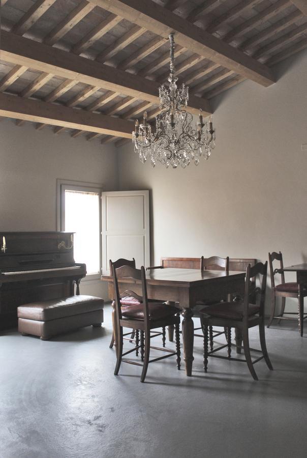 La Vecchia Soffitta Hotell Cotignola Exteriör bild